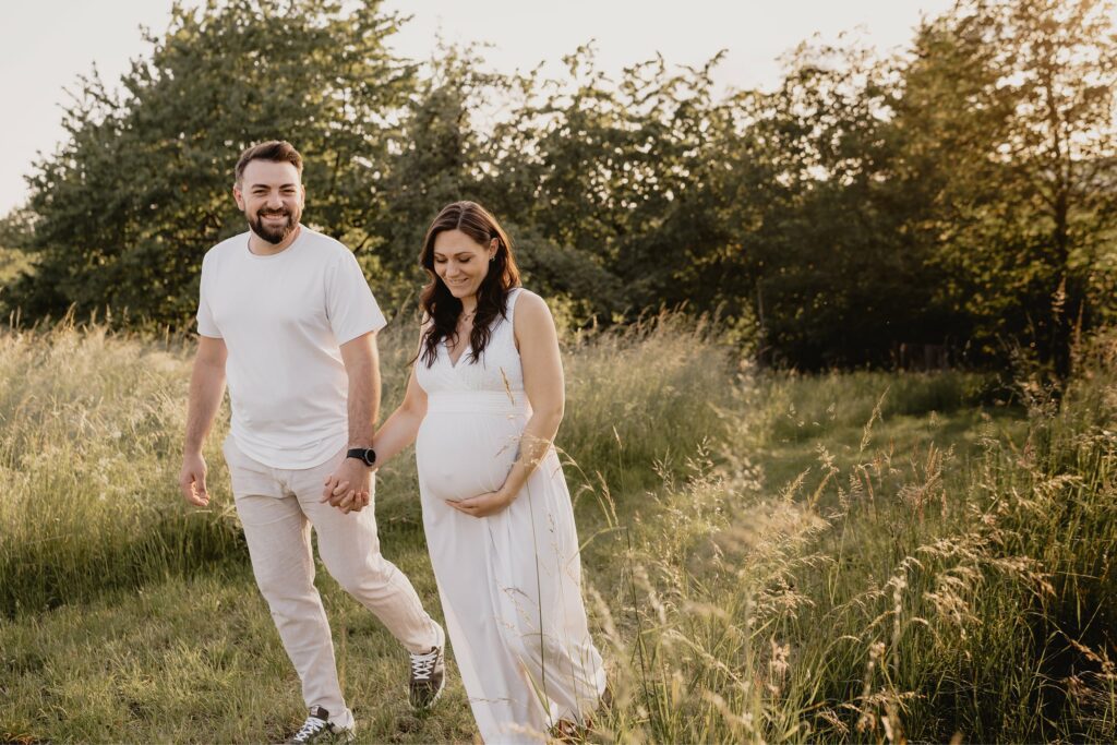Babybauchfotos, babybauchshooting, Babybauchbilder, Schorndorf, Remstal, Schurwald, Baltmannsweiler, Hohengehren, Reichenbach Fils, Remshalden, Plochingen, Esslingen, Ebersbach Fils