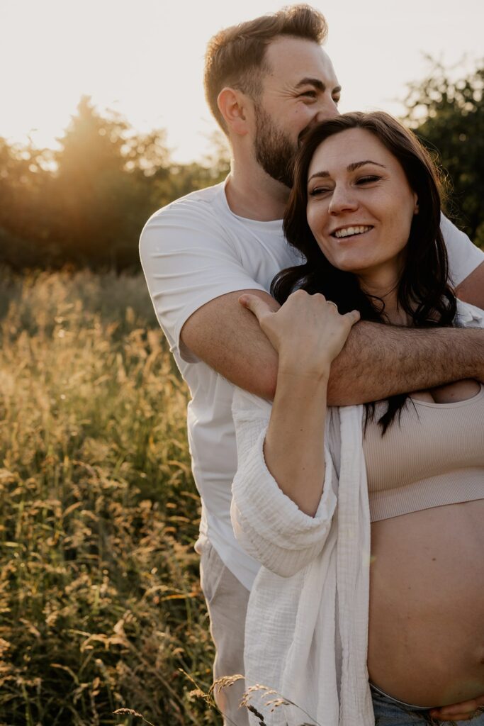 Babybauchfotos, babybauchshooting, Babybauchbilder, Schorndorf, Remstal, Schurwald, Baltmannsweiler, Hohengehren, Reichenbach Fils, Remshalden, Plochingen, Esslingen, Ebersbach Fils