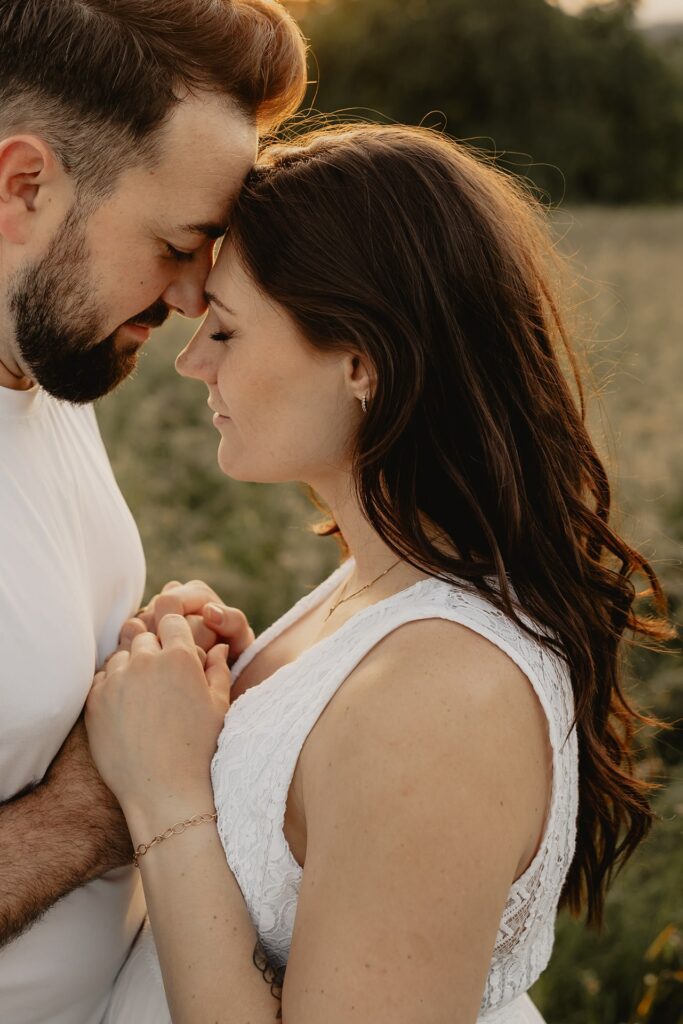 Babybauchfotos, babybauchshooting, Babybauchbilder, Schorndorf, Remstal, Schurwald, Baltmannsweiler, Hohengehren, Reichenbach Fils, Remshalden, Plochingen, Esslingen, Ebersbach Fils