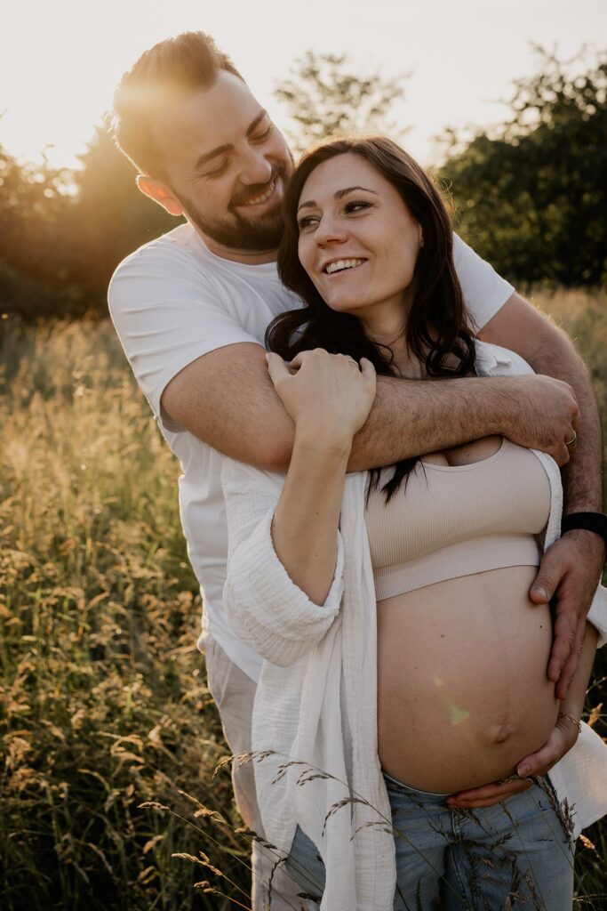 Babybauchfotos, babybauchshooting, Babybauchbilder, Schorndorf, Remstal, Schurwald, Baltmannsweiler, Hohengehren, Reichenbach Fils, Remshalden, Plochingen, Esslingen, Ebersbach Fils