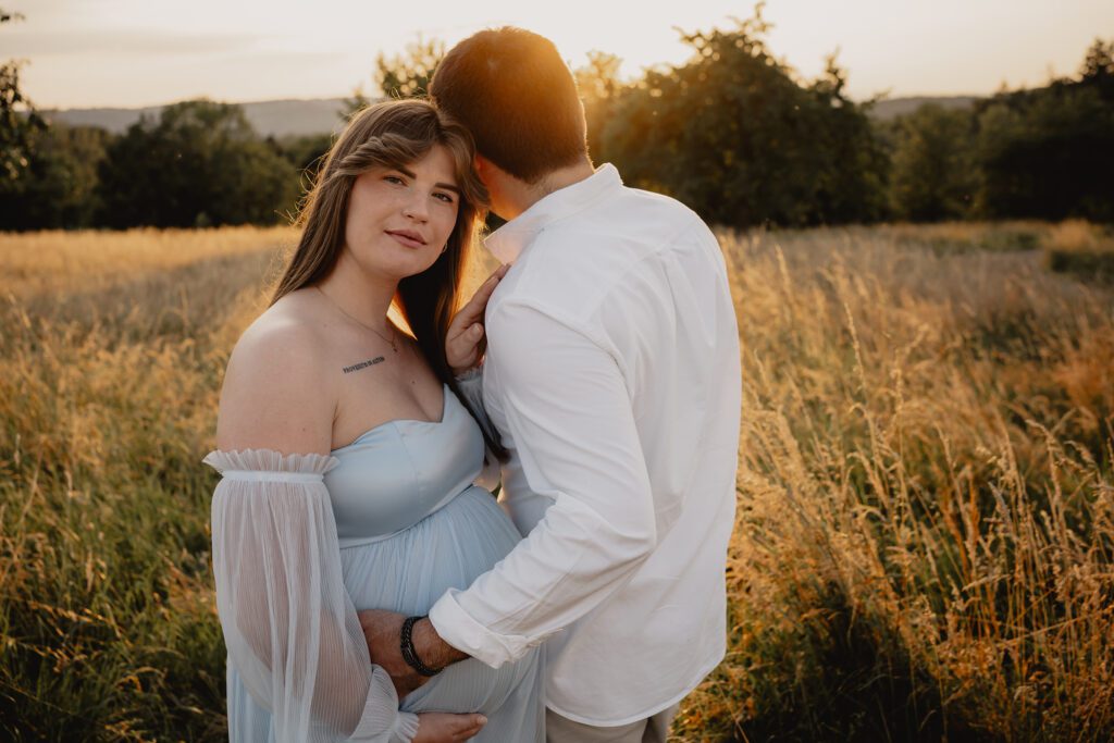 Babybauchfotos, babybauchshooting, Babybauchbilder, Schorndorf, Remstal, Schurwald, Baltmannsweiler, Hohengehren, Reichenbach Fils, Remshalden, Plochingen, Esslingen, Ebersbach Fils