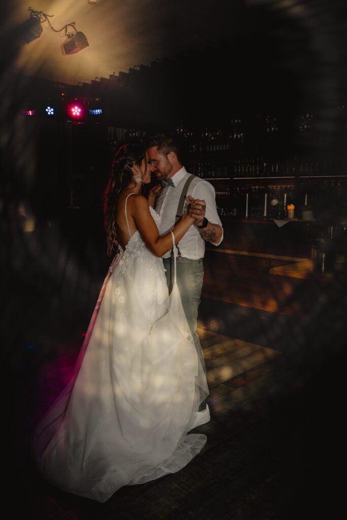 fotografie-nierobisch-hochzeitsfotograf-weddingshooting-hochzeit-fotos-schorndorf-remstal-baltmannsweiler-esslingen9
