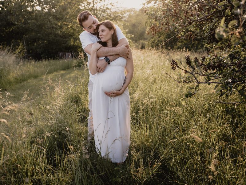Babybauchfotos, babybauchshooting, Babybauchbilder, Schorndorf, Remstal, Schurwald, Baltmannsweiler, Hohengehren, Reichenbach Fils, Remshalden, Plochingen, Esslingen, Ebersbach Fils