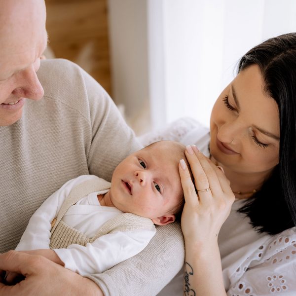 fotografie-nierobisch-babyshooting-neugeborenenshooting-babyfotos-reichenbachfils-plochingen-baltmannsweiler-goeppingen-ebersbach-schorndorf-uhingen-esslingen-reichenbach-weinstadt-winterbach-lorch-nuertingen-wernau