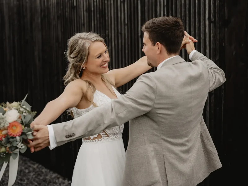 fotografie-nierobisch-hochzeitsfotograf-weddingshooting-hochzeit-fotos-schorndorf-remstal-baltmannsweiler-esslingen10