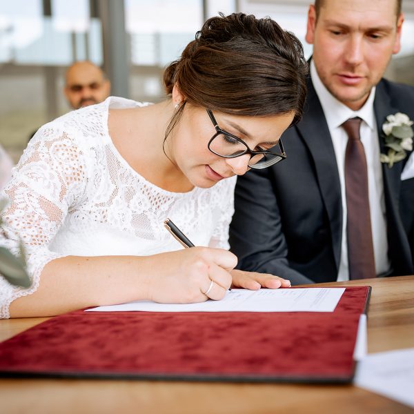 fotografie-nierobisch-hochzeitsfotograf-weddingshooting-hochzeitsshooting-schorndorf-esslingen