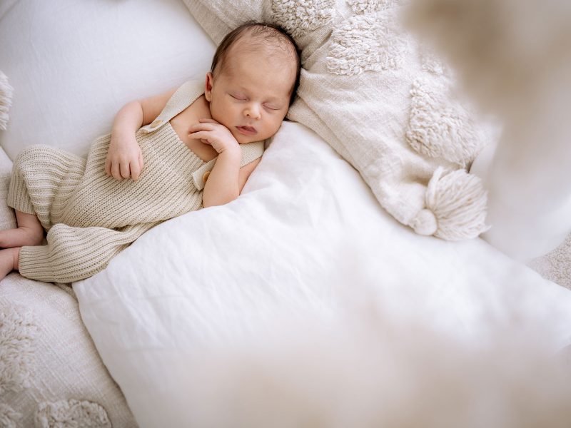 fotografie-nierobisch-babyshooting-neugeborenenshooting-babyfotos-reichenbachfils-plochingen-baltmannsweiler-goeppingen-ebersbach-schorndorf-uhingen-esslingen-reichenbach-weinstadt-winterbach-lorch-nuertingen-wernau