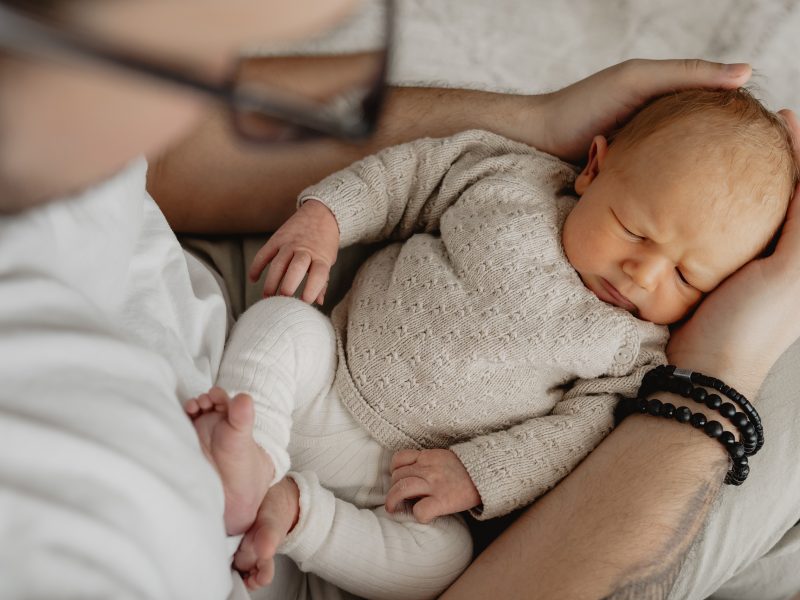 Neugeborenenfotografie, Newbornshooting, Babyshooting, Babyfotos, Baltmannsweiler, Schorndorf, Reichenbach Fils, Ebersbach Fils, Remstal, Schurwald, Nuertingen, Esslingen, Plochingen, natürliche Babyfotos